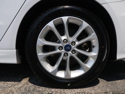 Used 2019 Ford Fusion SE FWD image 55