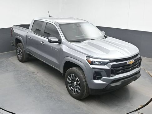 Used 2024 Chevrolet Colorado LT w/ LT Convenience Package III AWD/4WD image 31