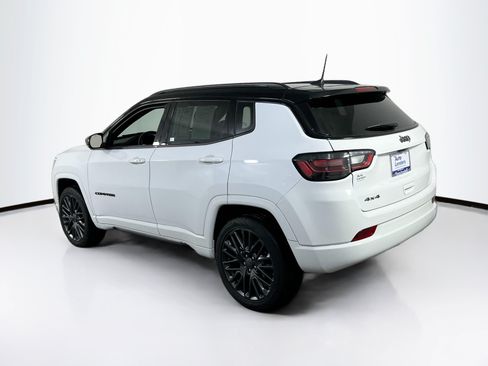 Used 2022 Jeep Compass High Altitude AWD/4WD image 7