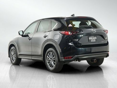 Used 2017 MAZDA CX-5 Touring w/ Preferred Equipment Package AWD/4WD image 2