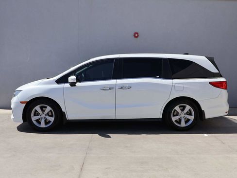 Used 2020 Honda Odyssey EX image 2