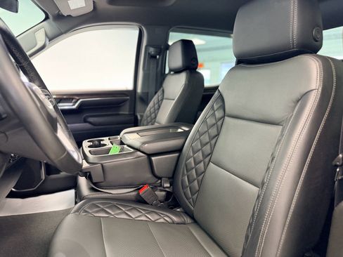 Used 2023 GMC Sierra 1500 Elevation w/ X31 Off-Road Package image 12