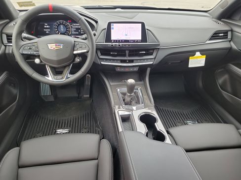 New 2026 Cadillac CT4 V Blackwing image 18