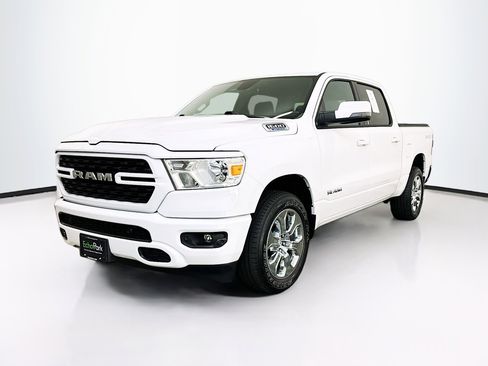 Used 2023 RAM 1500 Big Horn AWD/4WD image 3