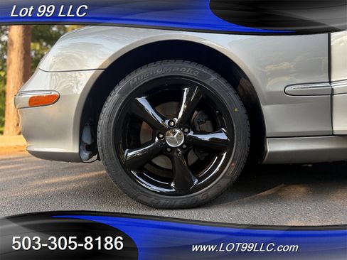 Used 2005 Mercedes-Benz CLK 320 Coupe image 23