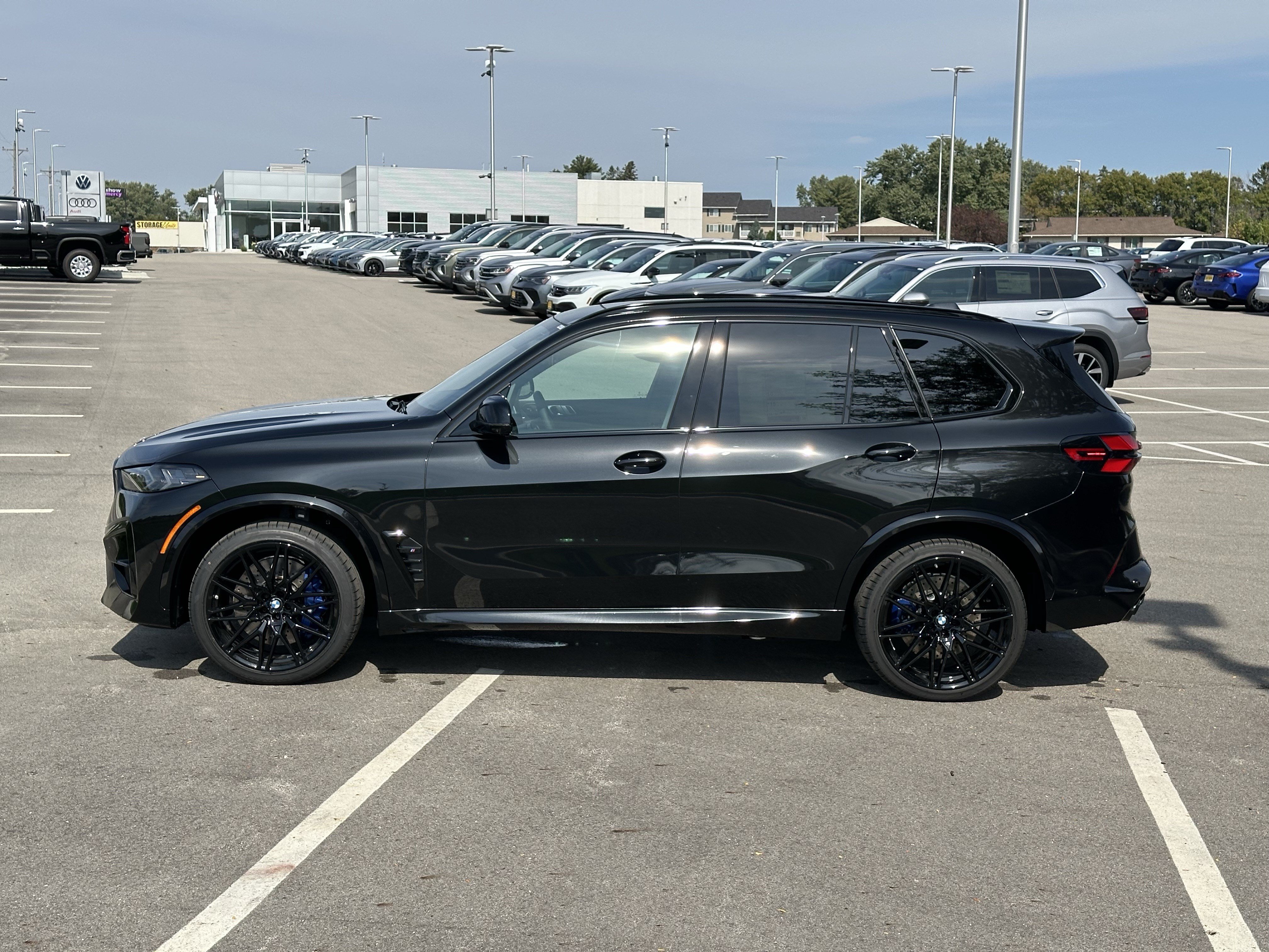 New 2026 BMW X5 M Competition w/ Executive Package AWD/4WD image 4