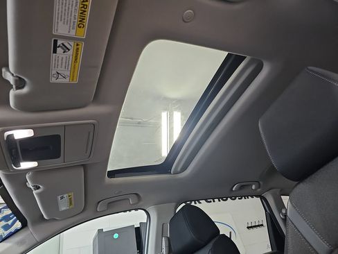 Used 2024 Honda CR-V EX image 33