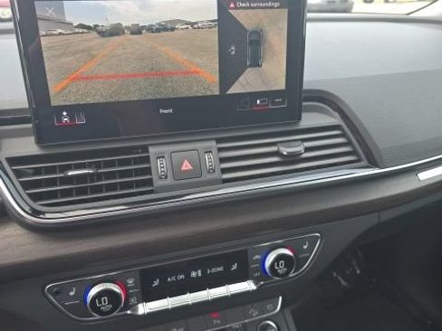 Used 2024 Audi Q5 2.0T Premium Plus AWD/4WD image 15