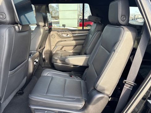 Used 2021 GMC Yukon Denali image 25