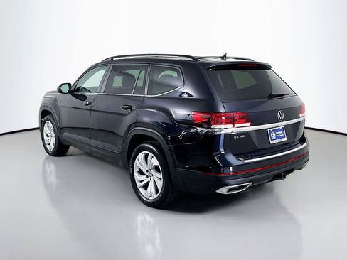 Used 2023 Volkswagen Atlas SE AWD/4WD image 3