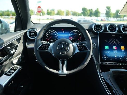Used 2026 Mercedes-Benz GLC 300 4MATIC image 22