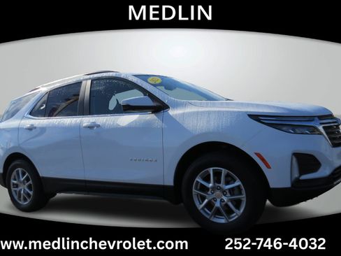 Used 2023 Chevrolet Equinox LT AWD/4WD image 1