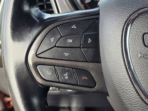 Used 2021 Dodge Challenger SXT image 31