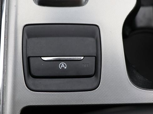 Used 2022 Ford Edge SEL w/ Convenience Package image 26