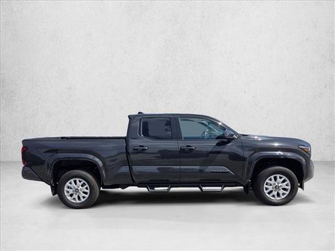 Used 2024 Toyota Tacoma SR5 RWD image 4