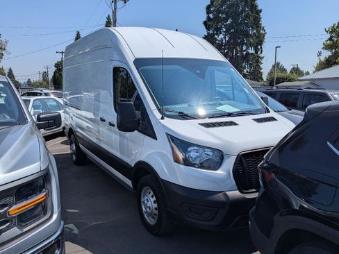 Used 2025 Ford Transit 250 148 High Roof AWD w/ Load Area Protection Package image 8