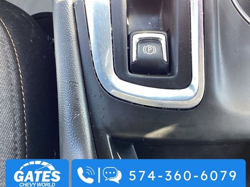 Used 2024 Chevrolet Equinox LT image 34