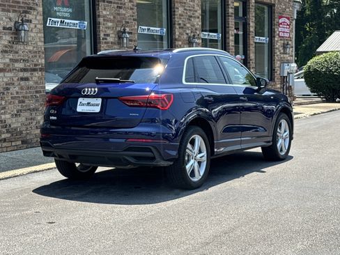 Used 2024 Audi Q3 2.0T Premium w/ Convenience Package AWD/4WD image 5