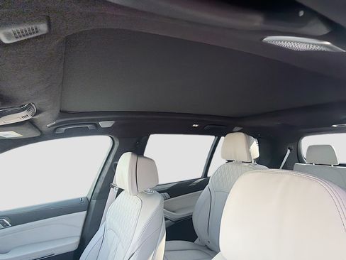 New 2026 BMW ALPINA XB7 AWD/4WD image 27