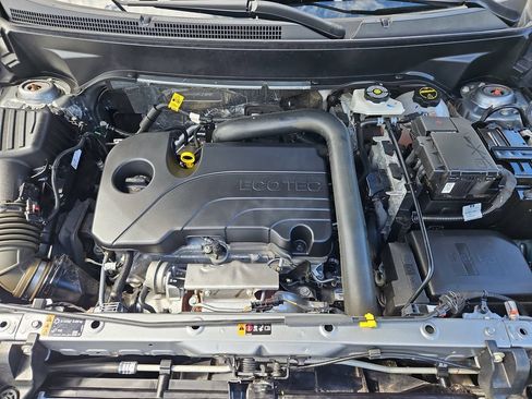 Certified 2024 Chevrolet Equinox LT AWD/4WD image 34
