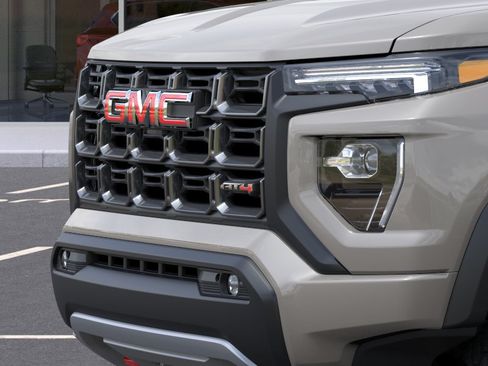 New 2026 GMC Canyon AT4 AWD/4WD image 13