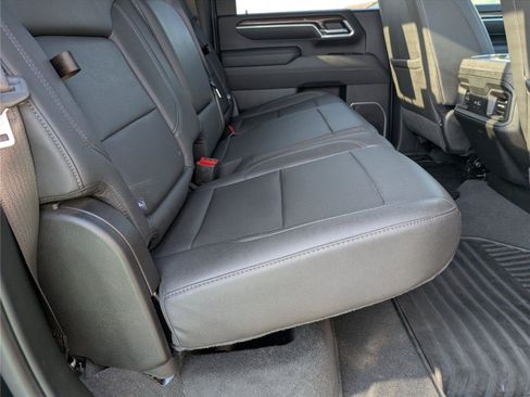 Used 2025 Chevrolet Silverado 2500 LT w/ Trail Boss Package AWD/4WD image 38