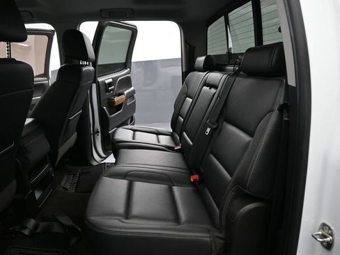 Used 2018 Chevrolet Silverado 1500 LTZ AWD/4WD image 18