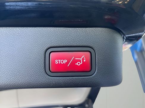 Used 2015 Mercedes-Benz ML 350 4MATIC image 17