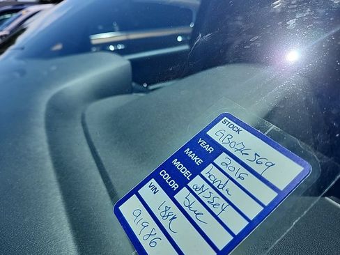 Used 2016 Honda Odyssey EX-L image 9