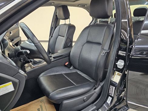 Used 2013 Mercedes-Benz C 300 4MATIC Sedan w/ Multimedia Pkg image 15