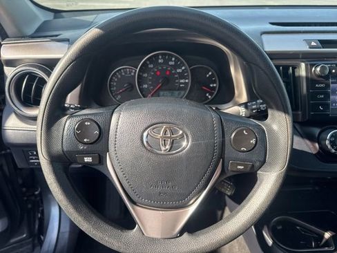 Used 2016 Toyota RAV4 LE AWD/4WD image 15
