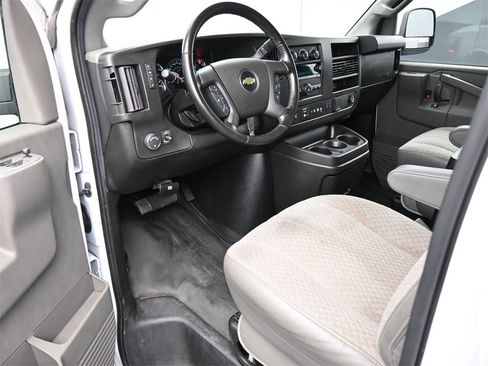 Used 2020 Chevrolet Express 2500 Work Van w/ Driver Convenience Package image 2