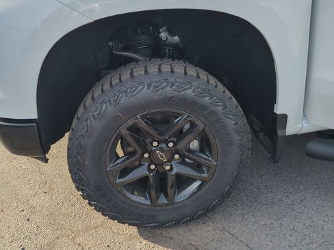 New 2026 Chevrolet Silverado 1500 LT Trail Boss w/ Safety Package image 34