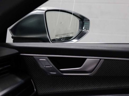 Used 2022 Audi S6 Premium Plus image 17