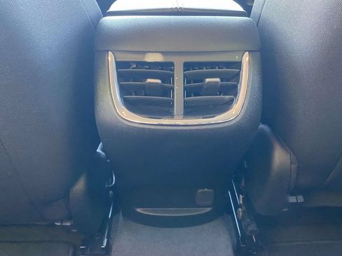 Used 2024 Chevrolet Malibu LT FWD image 12