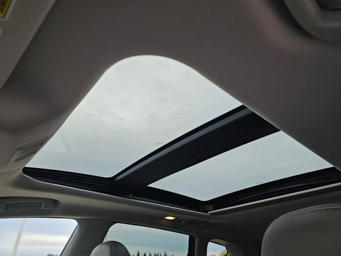 Used 2023 Nissan Murano Platinum w/ Cargo Package image 33