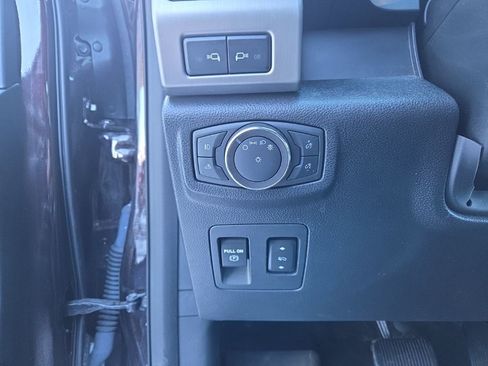 Used 2020 Ford F150 Platinum w/ Equipment Group 701A Luxury image 14