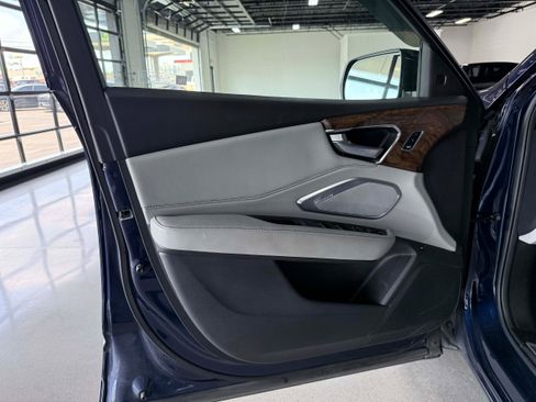 Used 2020 Acura RDX AWD w/ Advance Package image 11