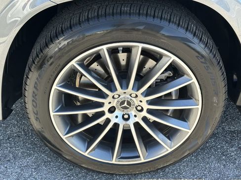 Certified 2025 Mercedes-Benz GLE 350 4MATIC image 13