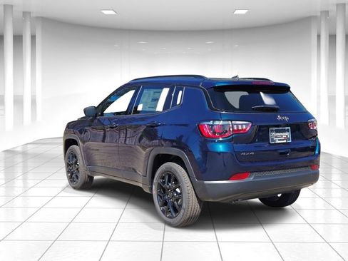 New 2026 Jeep Compass Latitude AWD/4WD image 5