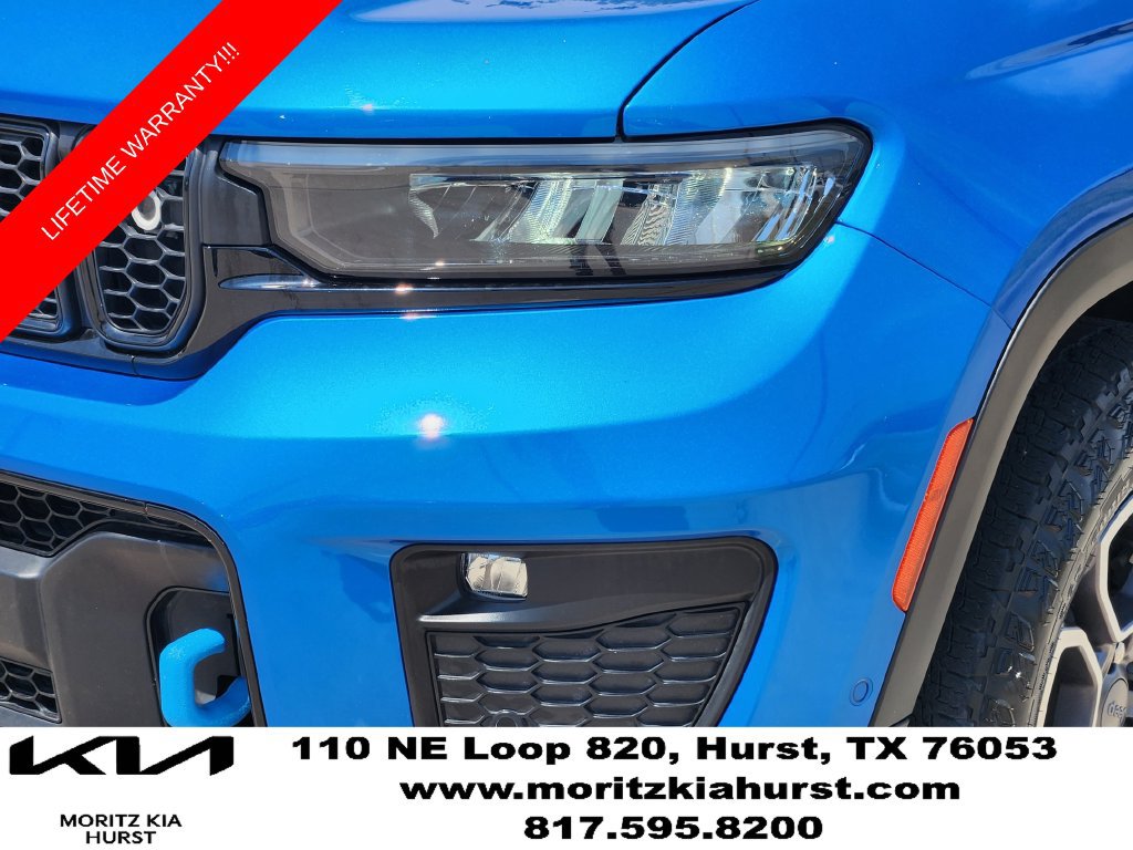 Used 2023 Jeep Grand Cherokee Trailhawk 4xe AWD/4WD image 15