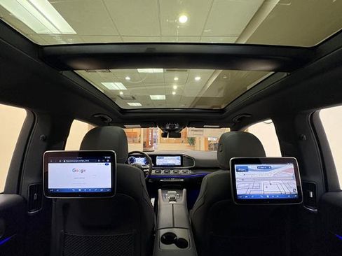 New 2026 Mercedes-Benz GLS 450 4MATIC image 23