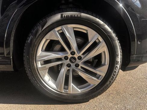 Used 2023 Audi Q7 3.0T Premium Plus AWD/4WD image 33