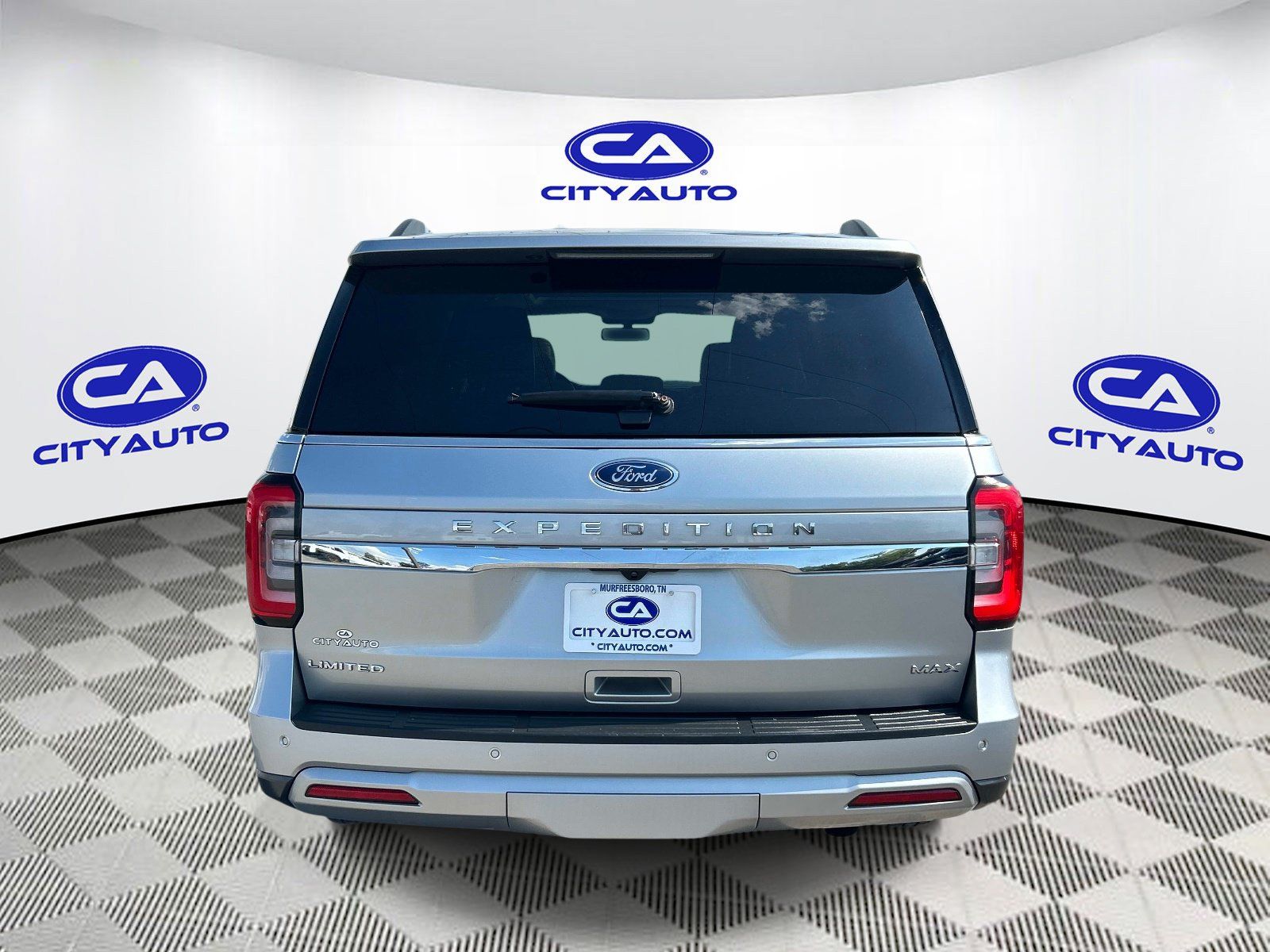 Used 2024 Ford Expedition Max Limited AWD/4WD image 4