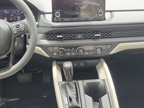 Used 2025 Honda Accord SE image 21