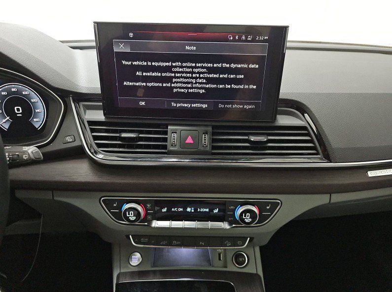 Used 2022 Audi Q5 e Premium w/ Convenience Package AWD/4WD image 5