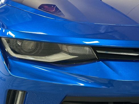Used 2016 Chevrolet Camaro LT RWD image 42