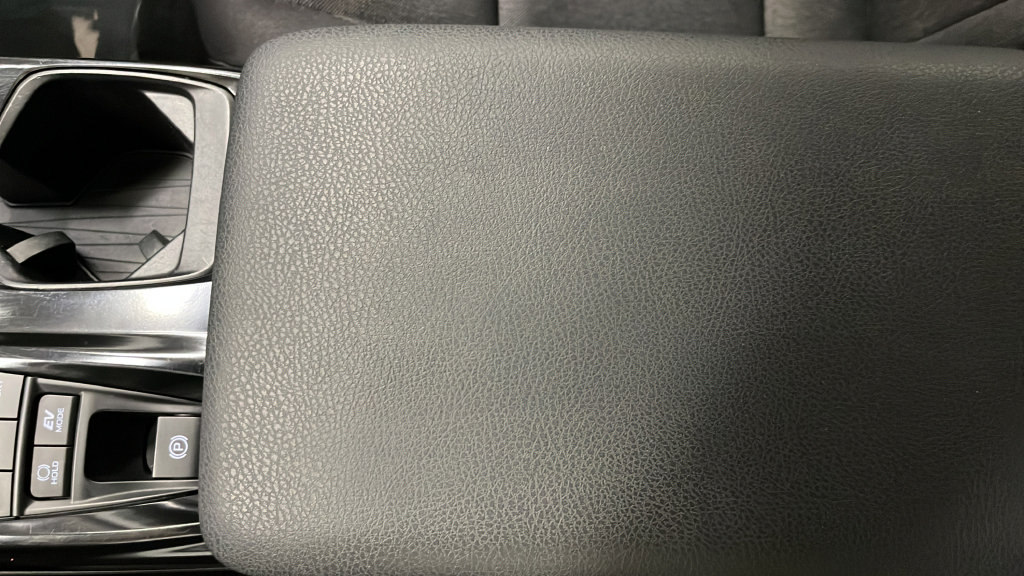 Used 2025 Toyota Camry LE FWD image 19