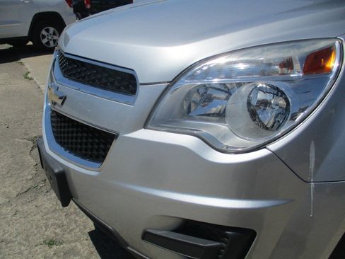 Used 2012 Chevrolet Equinox LS AWD/4WD image 10