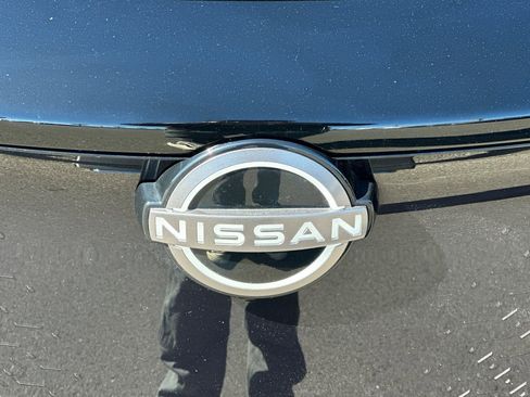 Used 2023 Nissan Ariya FWD image 48